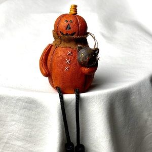 Cute burlap style pumpkin dangle leg shelf decoration black cat stitching